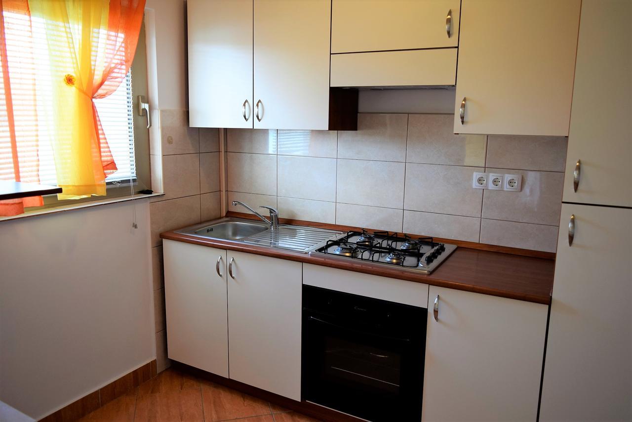 Apartments Kampor Apartment