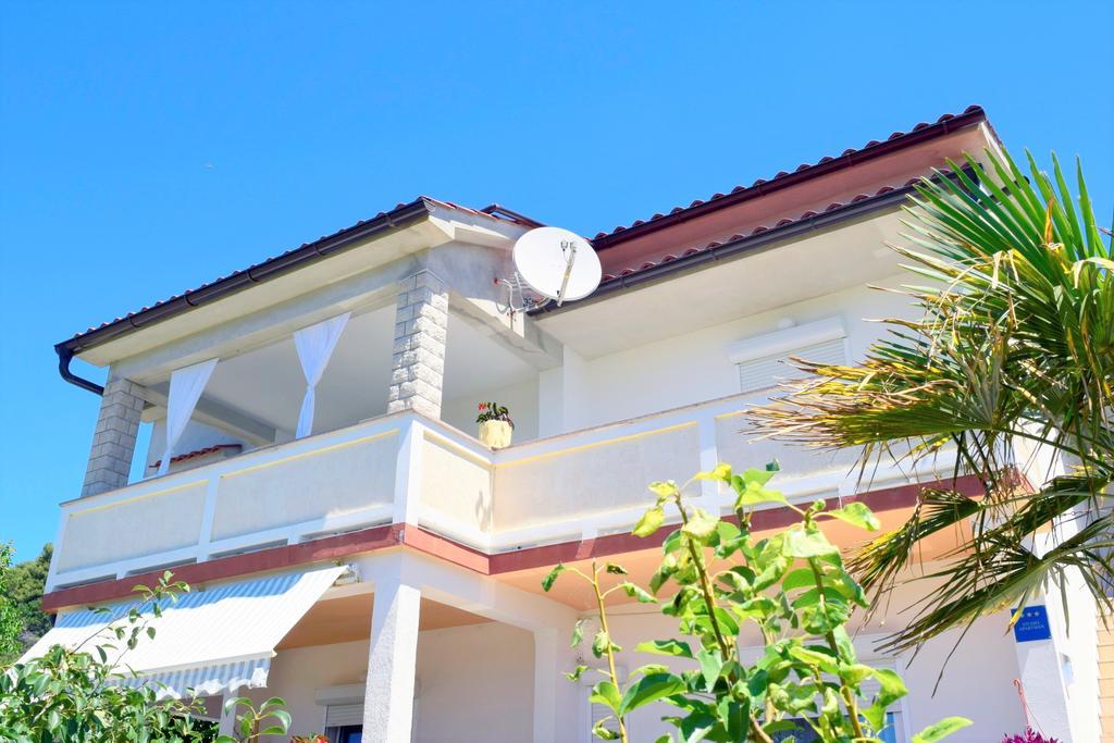 Apartament Apartments Kampor