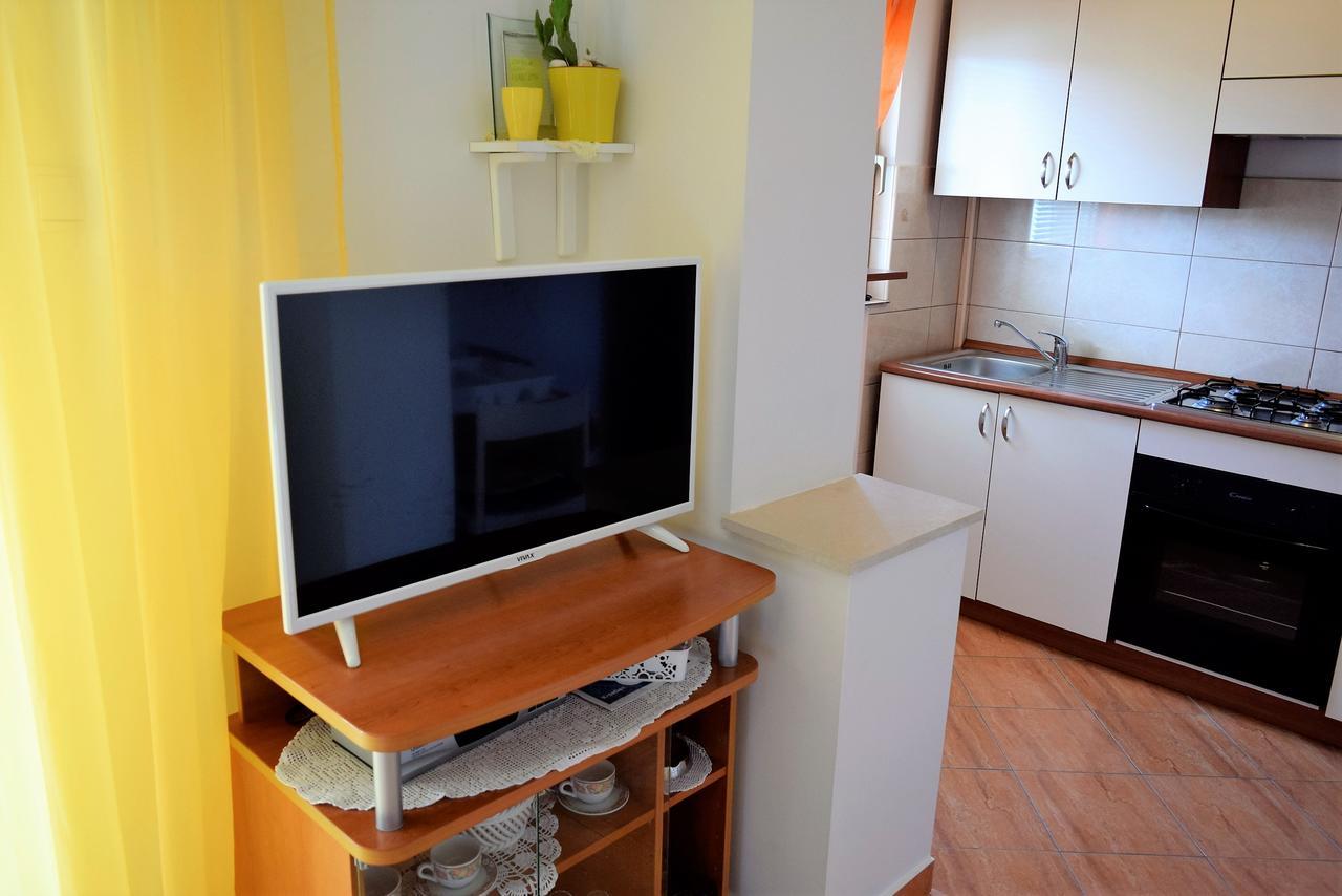 Apartament Apartments Kampor Kampor